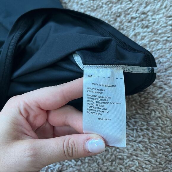 Reebok Training Short Sleeve Shirt - Picture 8 of 11